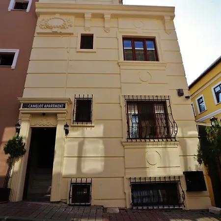 Apartment Camelot *